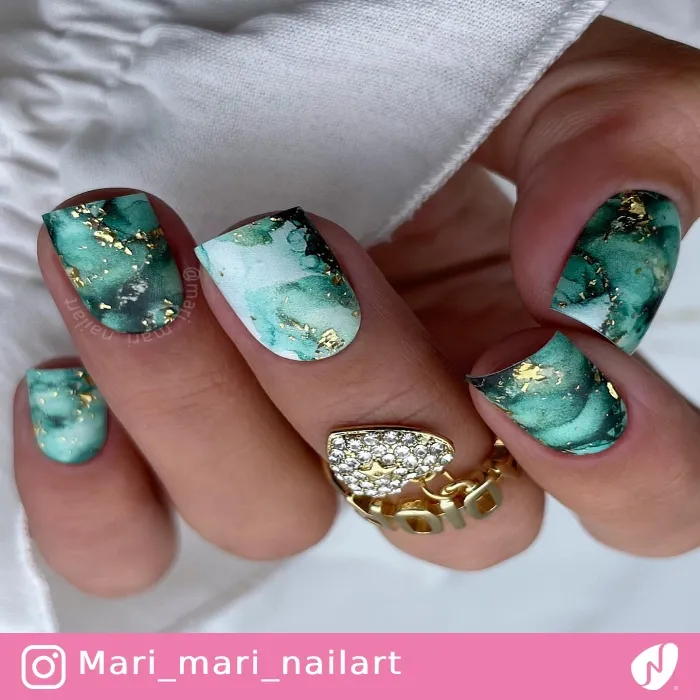 Luxury Marble Green Nails with Foils